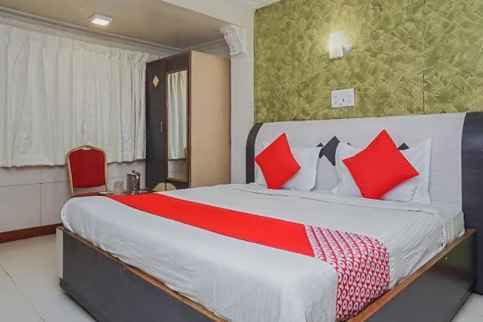 Hotel Tushar Pune Eksteriør billede